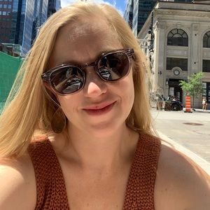 Meet your Posher, Hannah